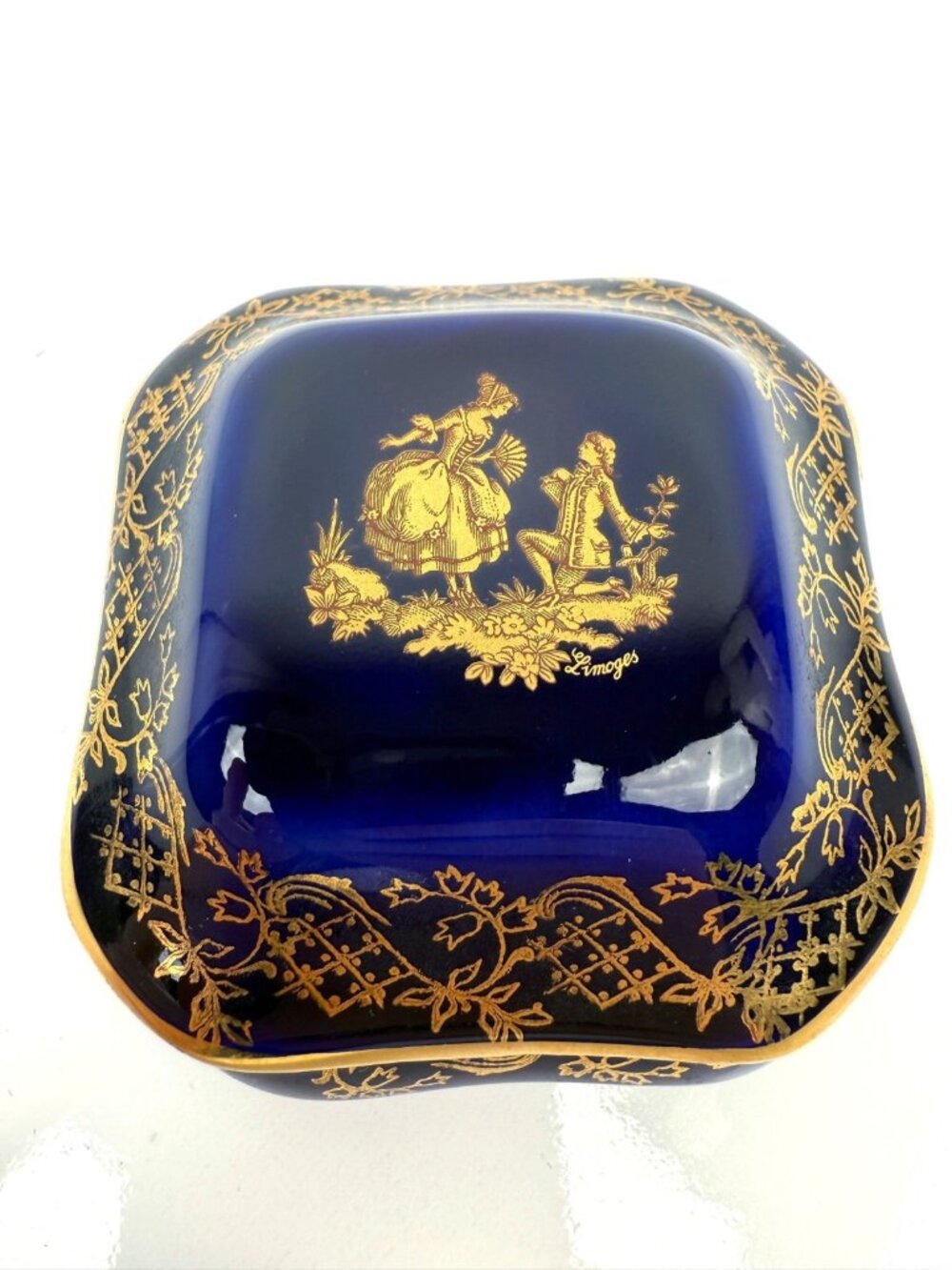 LIMOGES FRANCE Ornate Gold Gilded Cobalt Blue Porcelain Trinket‎ Box - Picture 3 of 13